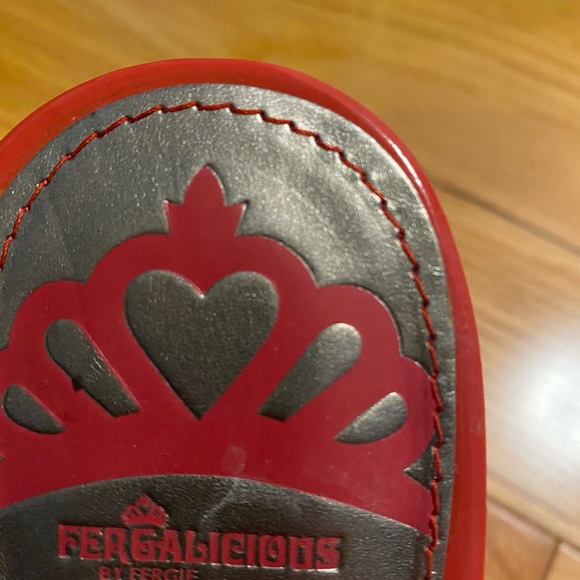 Coral Fergalicious Wedge Heels- size 8 - Picture 2 of 3